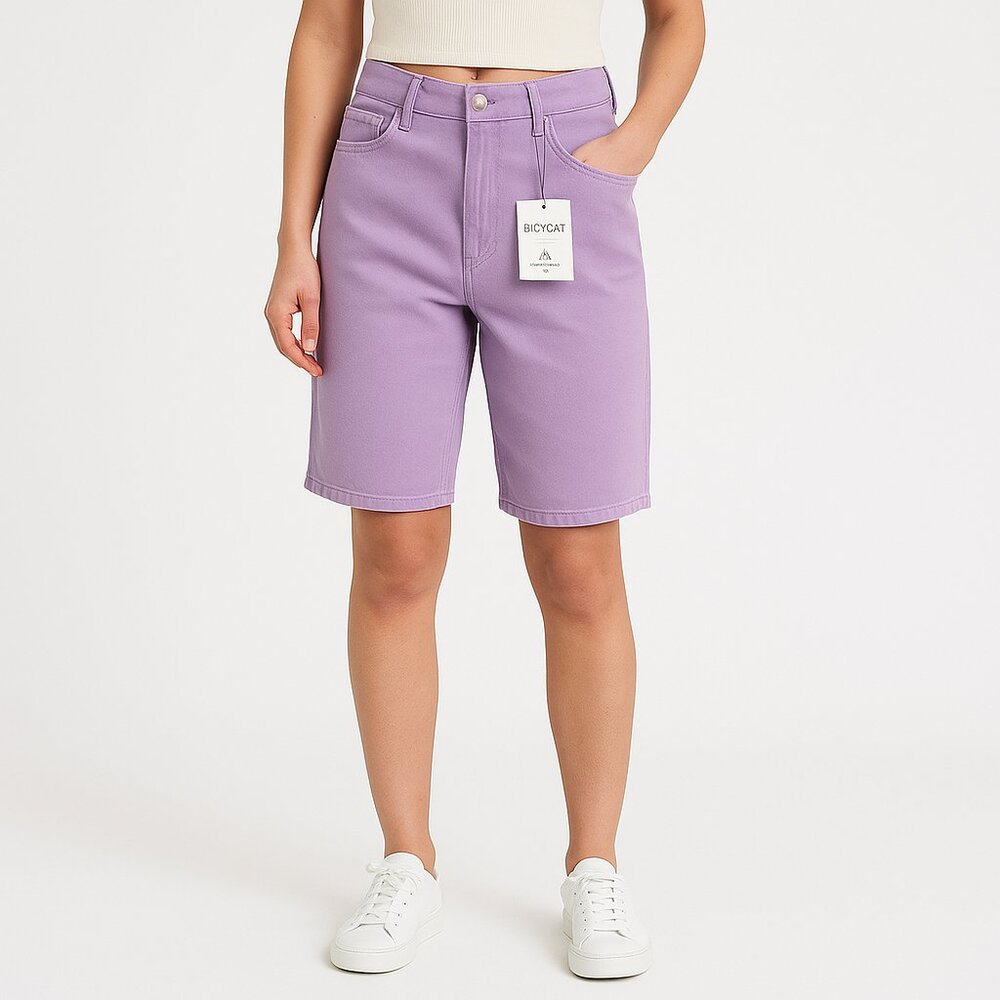 Gloria Vanderbilt Amanda Lavender Bermuda Shorts Size 4 (NWT)